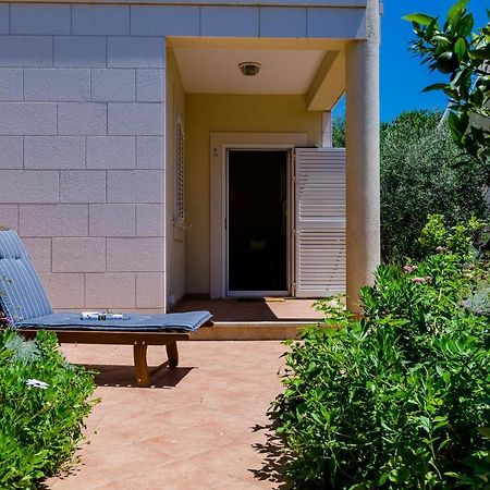 Private Garden Apartment Дубровник Екстер'єр фото