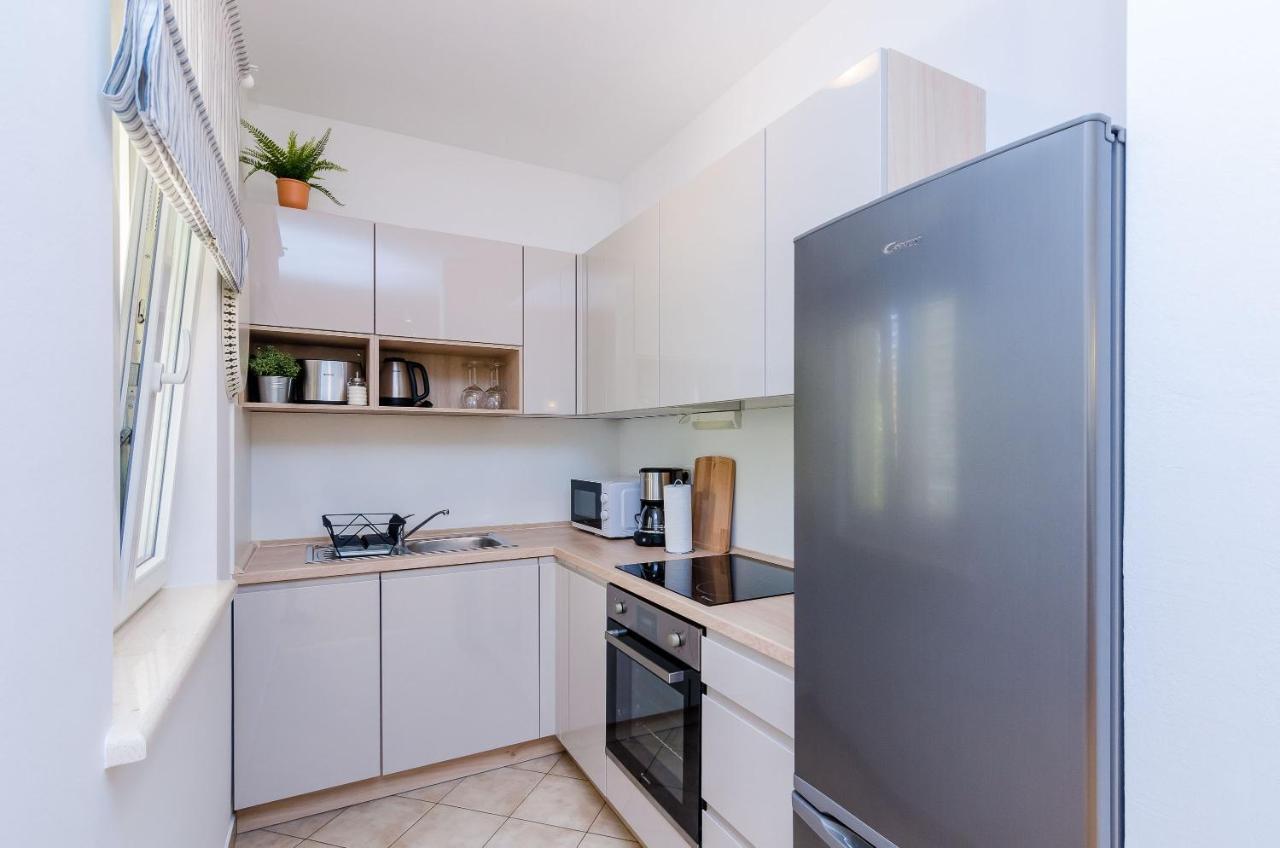 Private Garden Apartment Дубровник Екстер'єр фото