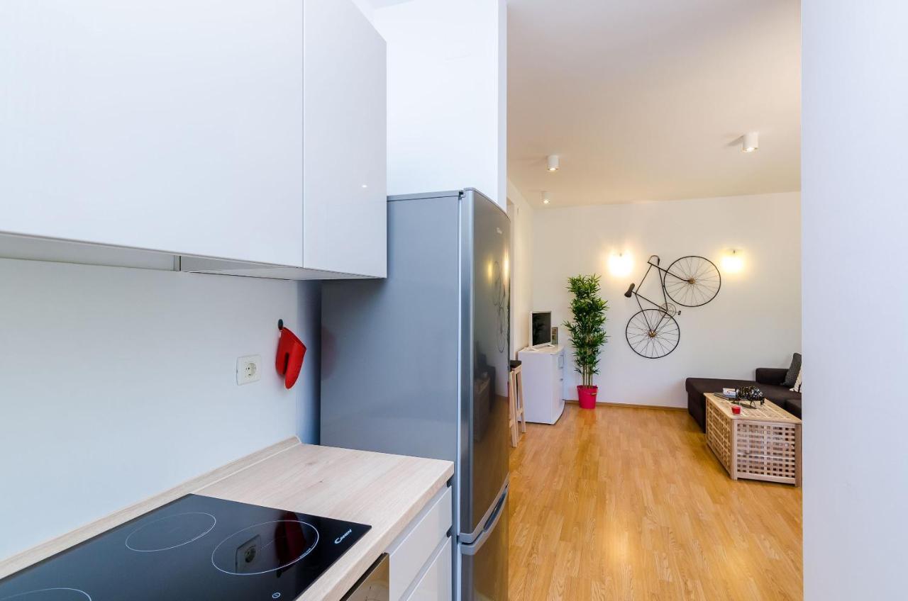 Private Garden Apartment Дубровник Екстер'єр фото